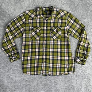 KAVU Men's Flannel Button Up Shirt L Green Red Hiking Outdoors Gorp